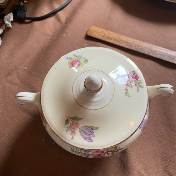 Partial Set of Antique Homer Laughlin/Household Institute Priscilla Dishes 12 pc - Picture 7 of 9